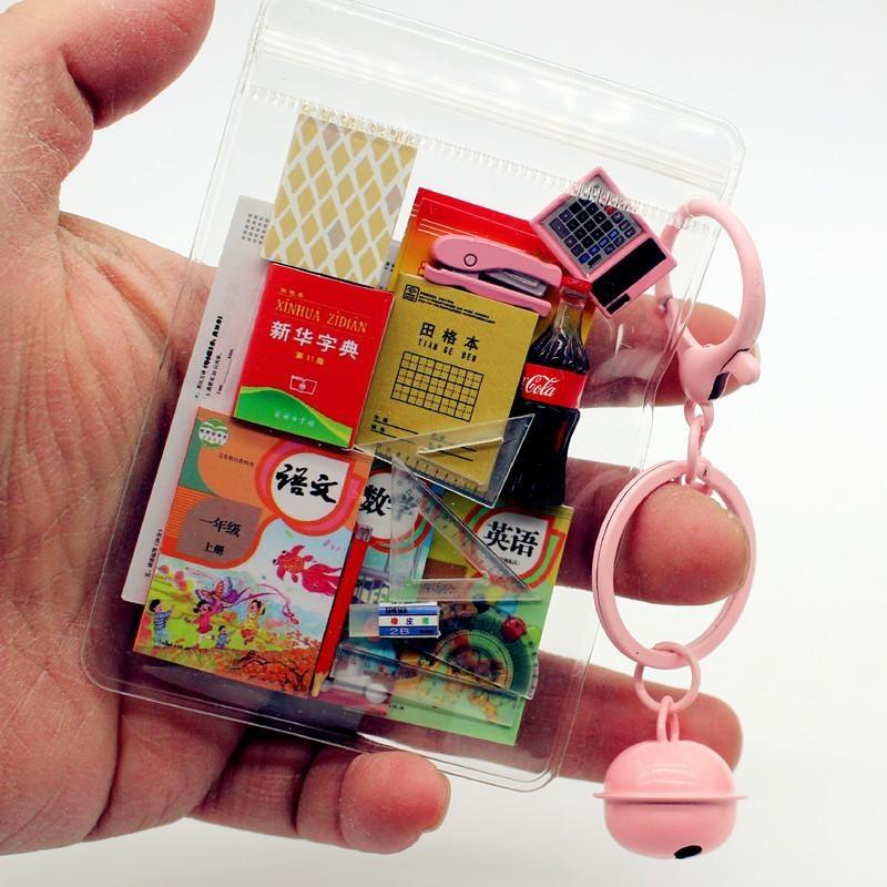 Heißer Verkauf Miniatur-Puppen – Stationery Books Bewertung und Preis